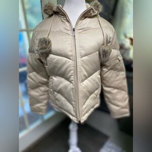 New York classics puffer jacket 55% down 45% feathers faux fur women’s medium